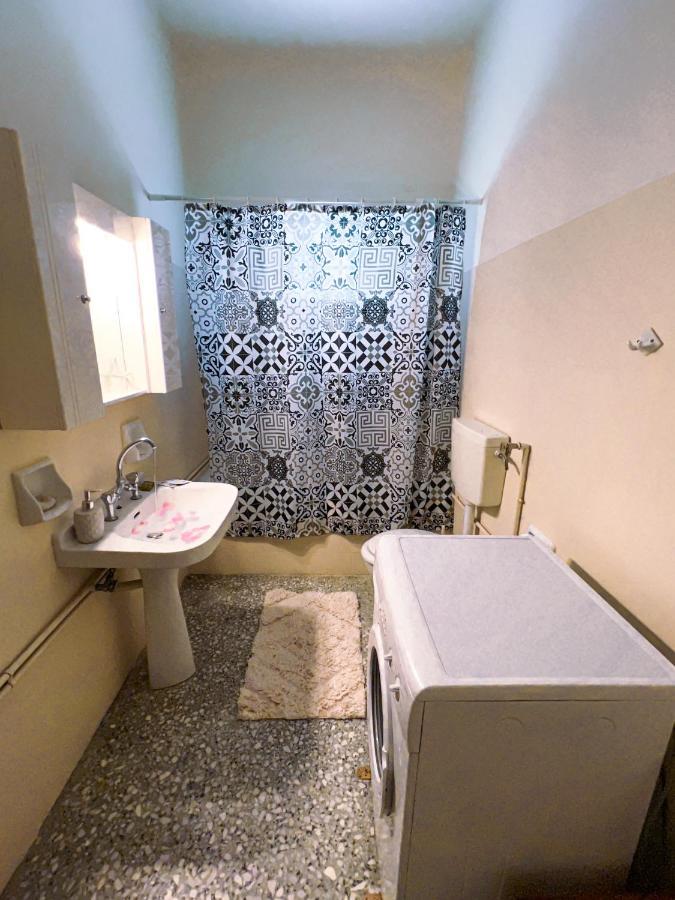 הוילה Corinth Margaret'S House מראה חיצוני תמונה